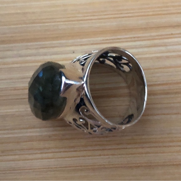 $72  Sterling Silver Estate Ring   Marked SX 925 Thailand  Size 8 open shank. - Picture 8 of 10